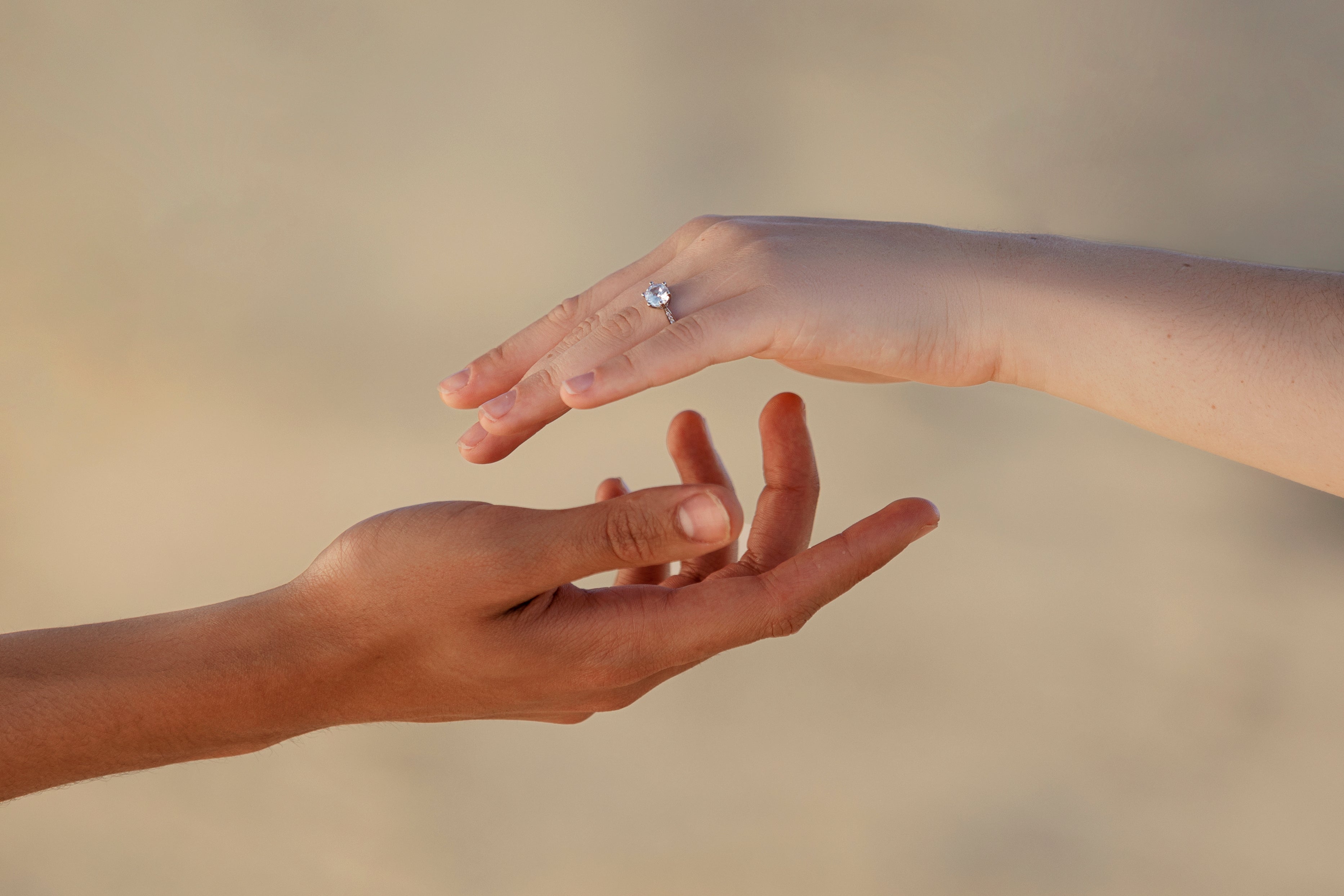 Diamond Engagement Rings: A Heartfelt Symbol of Love and Connection