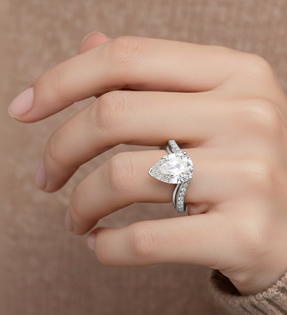 5.00Ct Pear And Round Cut White Colorless Diamond V Shape Antique Classic Stunning Wedding Ring Gift For Women's