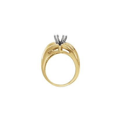 Lab Grown Round Diamond Peg Shank Ring