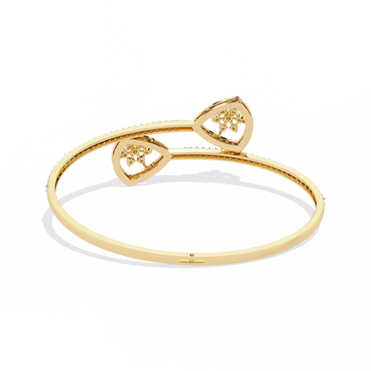 1.35Ct Trilliant Shape Round Cut High Quality Diamond Art Deco Vintage Open Cluster Every Day Bangle for Her