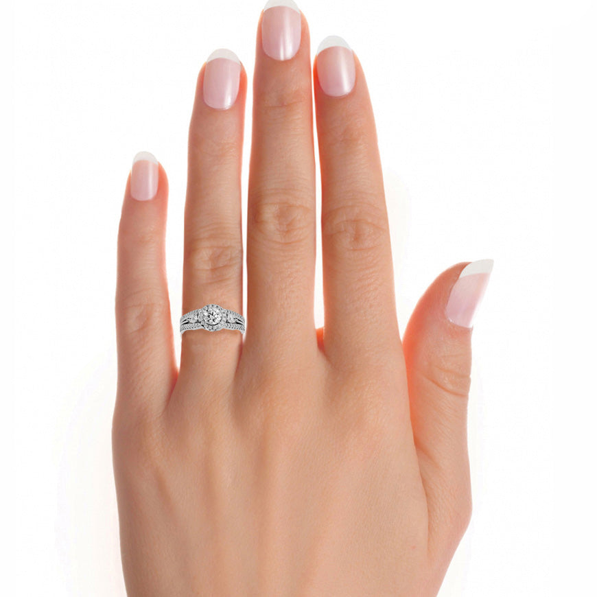 1.43 Carat Round Cut Lab Grown And 18K Solid Gold Diamond ring for someone special
