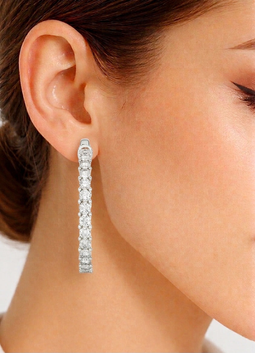 0.92 CT Round Shaped huggie Hoop Labgrown And Natural Diamond Vintage Earrings For Someone Special - HIGHCARAT DIAMONDS #wearthelook