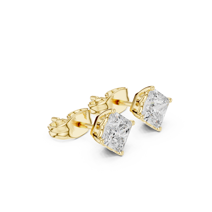 10kSolid White Gold Princess Cut Lab Grown Diamond Wedding Wear Classic Look Diamond Earring For Girl