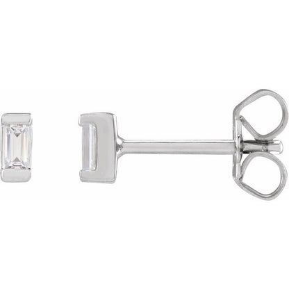 14k-white-gold-3-x-1.5mm-||-.08-ctw