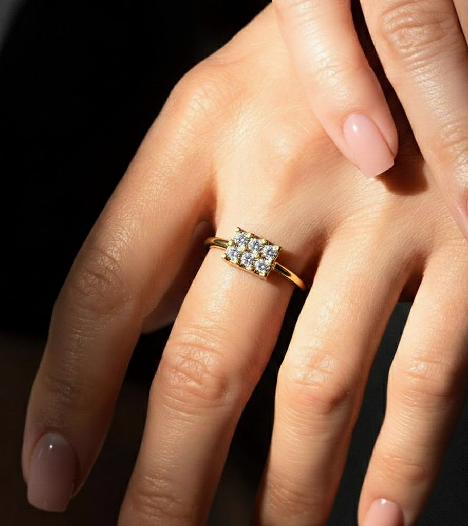 14K Solid White Gold Round Shaped Diamond Ring Minimalist Daily Wear Jewelry For Women's