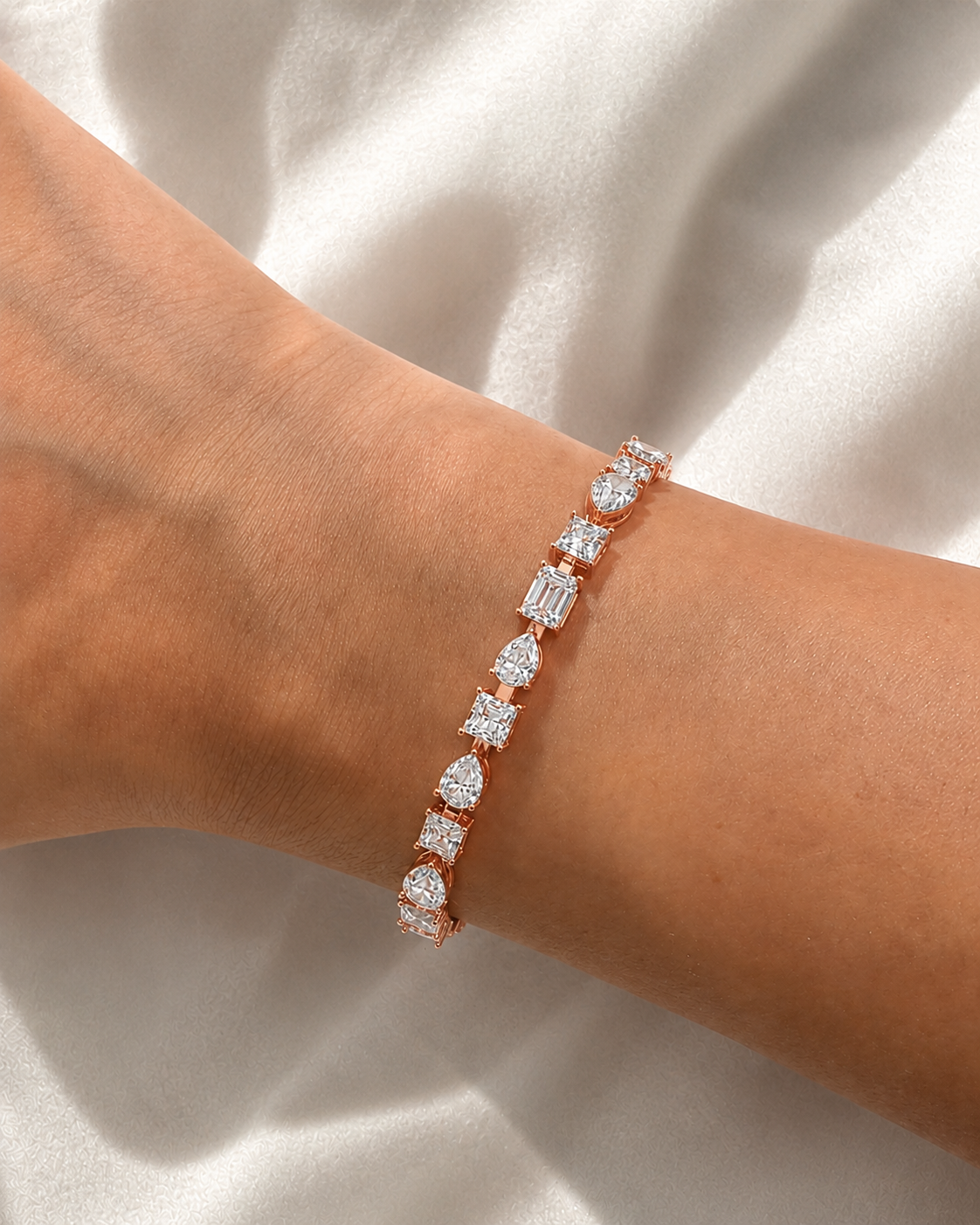 13.84 Ct Multi Shape Diamond Tennis Bracelet