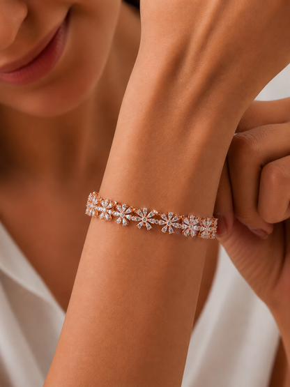1.59 Ct Round Cut Diamond Flower Cluster Tennis Bracelet