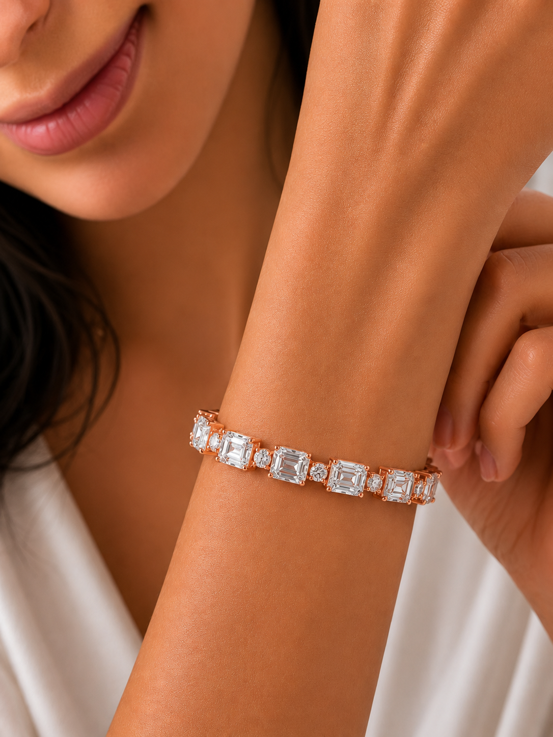 Round & Emerald Cut lab Grown Diamond Tennis Barcelet