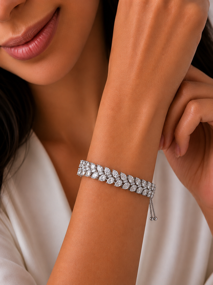 Lab Grown Pear Shape Diamond Cluster Gold Bracelet