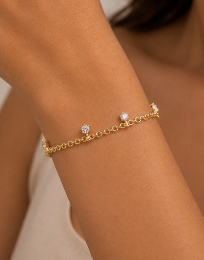 Round Cut 7 Stone Lab Grown Diamond Charm Bracelet