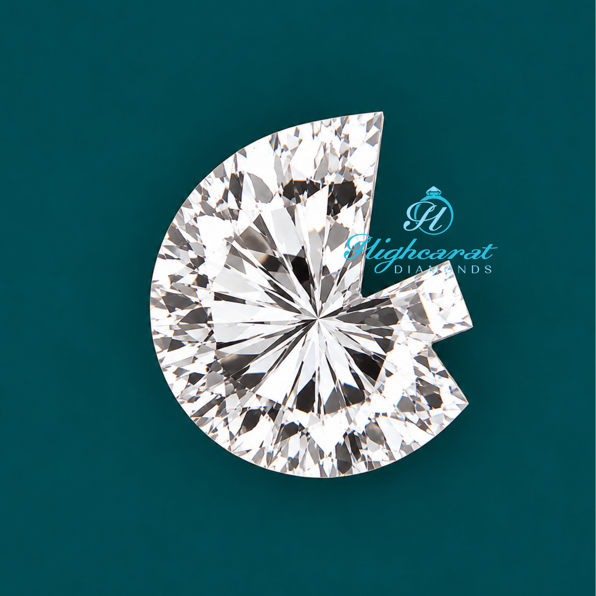 Lab grown G letter diamond top view showing facets