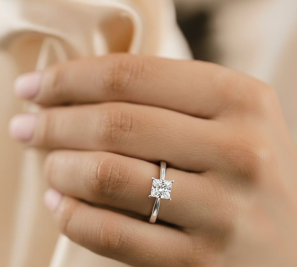 360 view video of princess cut lab diamond wedding ring rotating on white background