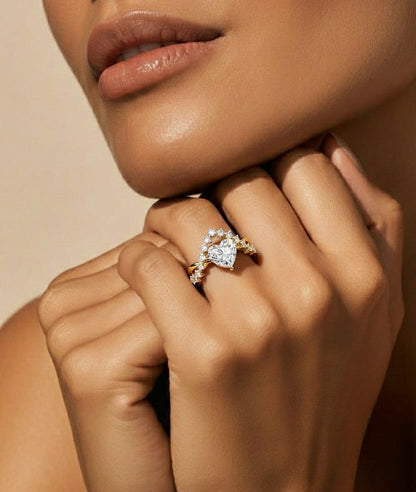 Solitaire 2.62Ct Heart and Round Cut Vintage Heart Crown Stunning Ring For Women