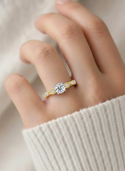 Solitaire Round Cut Diamond Cluster Minimalist Stunning Dainty Sparkling Bridal Set Ring for Women's