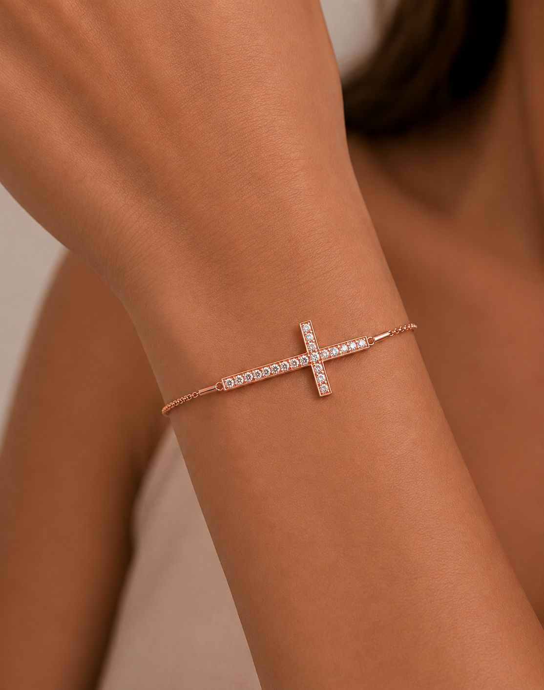 Round Cut Diamond Criss Cross Handmade Bracelet