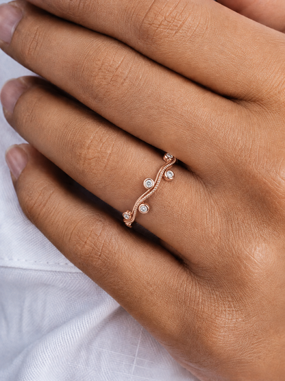 Twisted Round Diamond Wedding Ring for Women's Elegant Natural & Lab-Grown Option - HIGHCARAT DIAMONDS