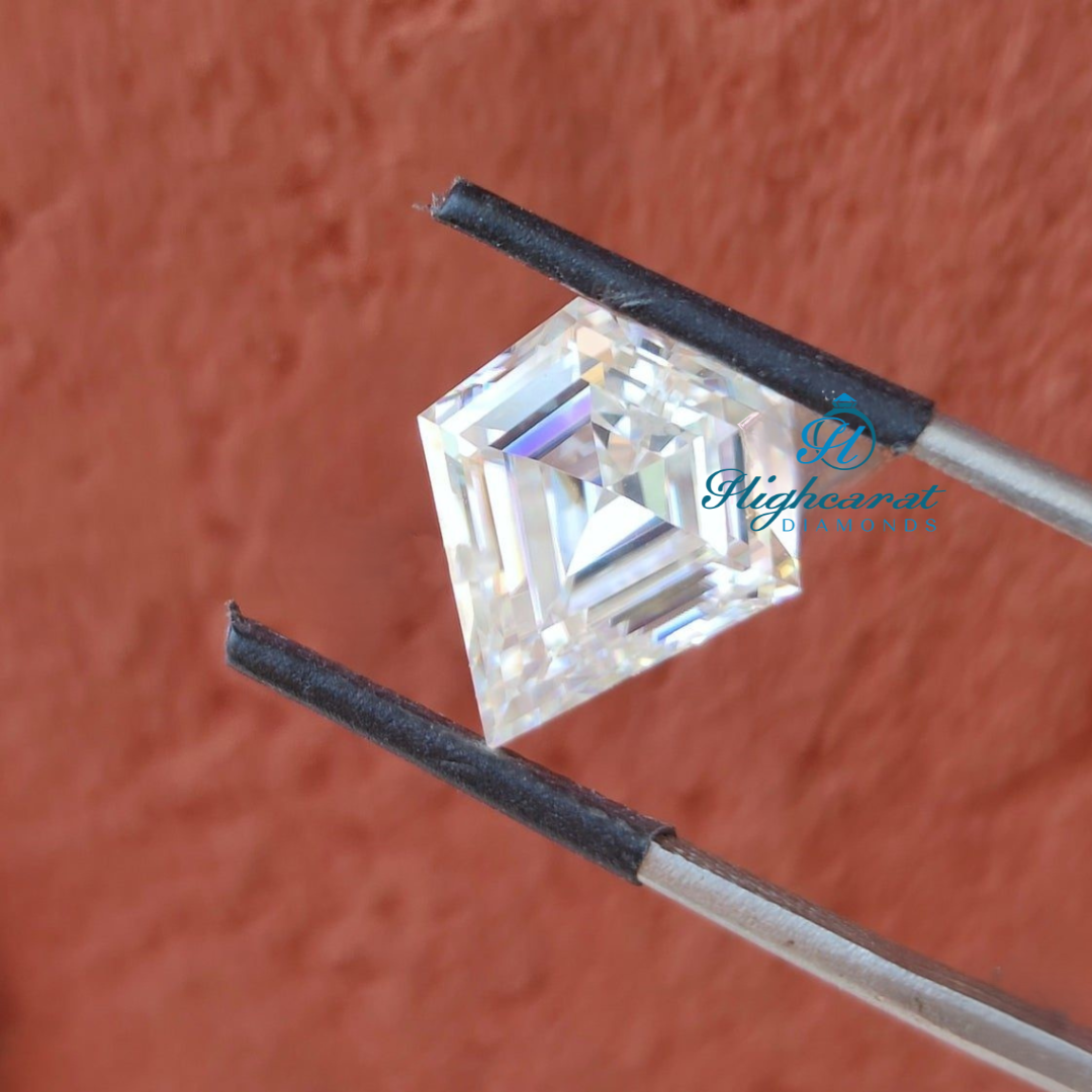 Loose Spear Shape Diamond showcasing precision step faceting and clean symmetry